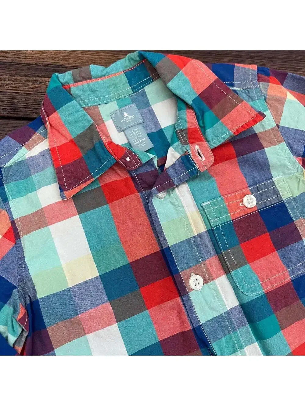 Boy’s 2T Gap Plaid Button Up Shirt